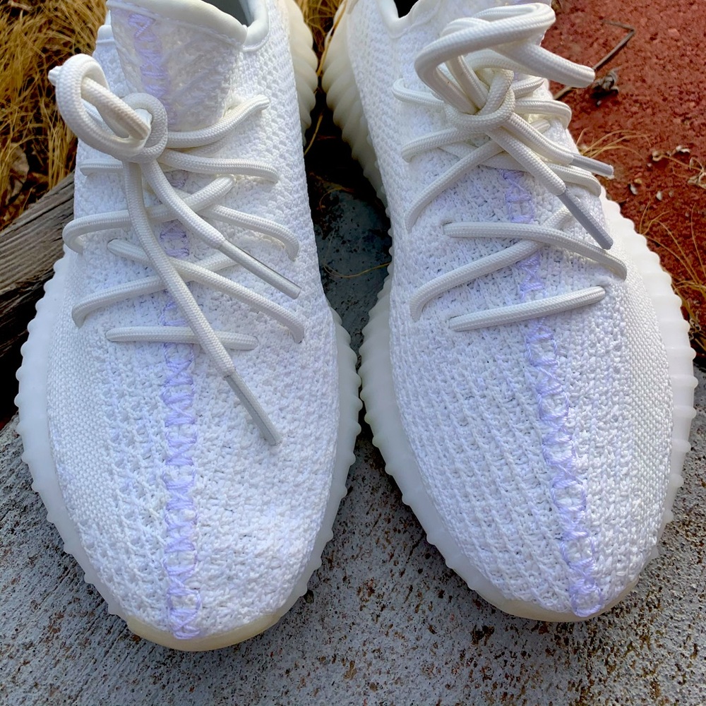 Yeezy 350 triple white